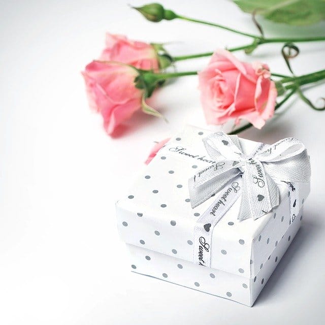 Découvrez quels sont les 5 langages de l'amour ? Langage de l'amour - Les cadeaux